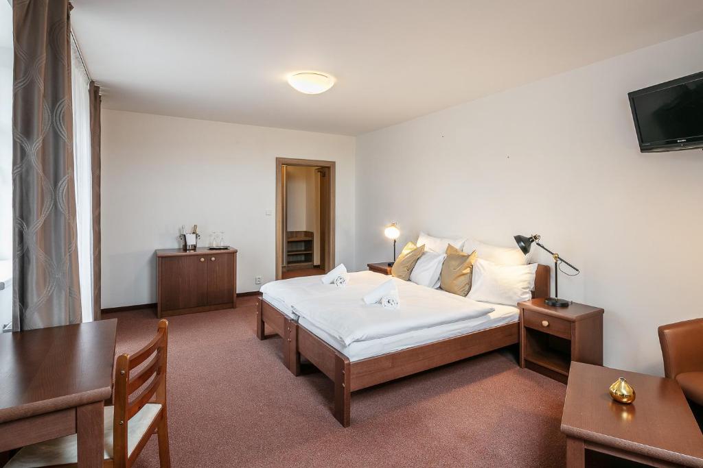 Pytloun Wellness Hotel Hasistejn Místo Zewnętrze zdjęcie