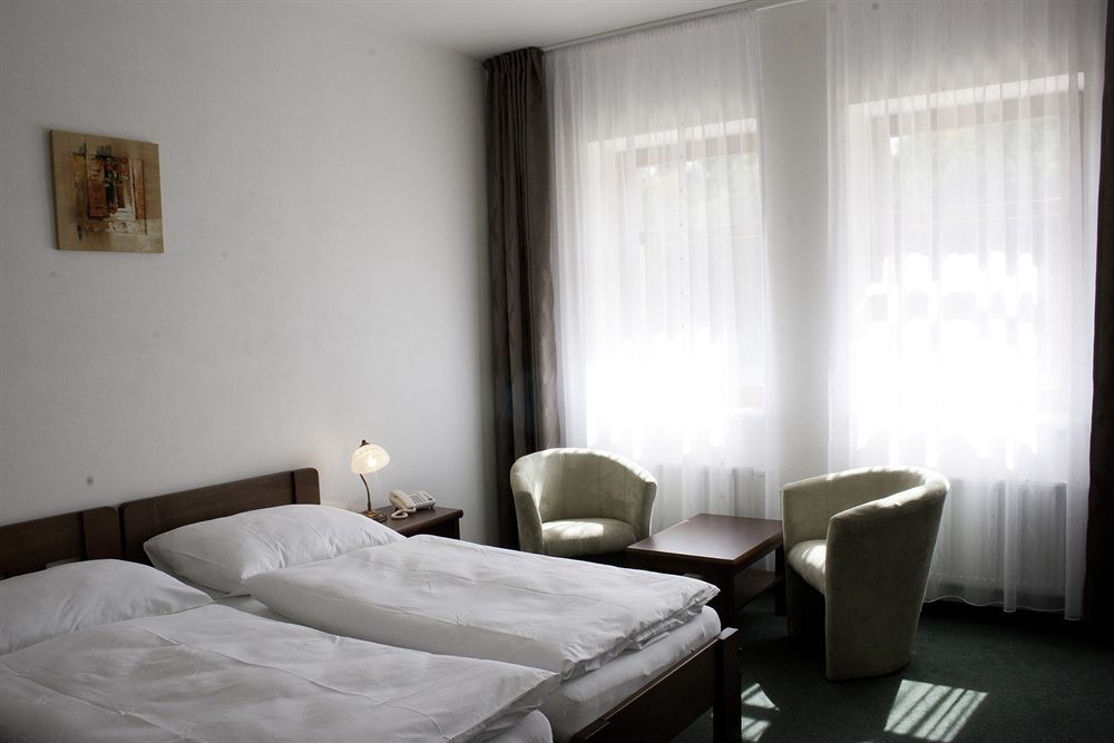 Pytloun Wellness Hotel Hasistejn Místo Zewnętrze zdjęcie