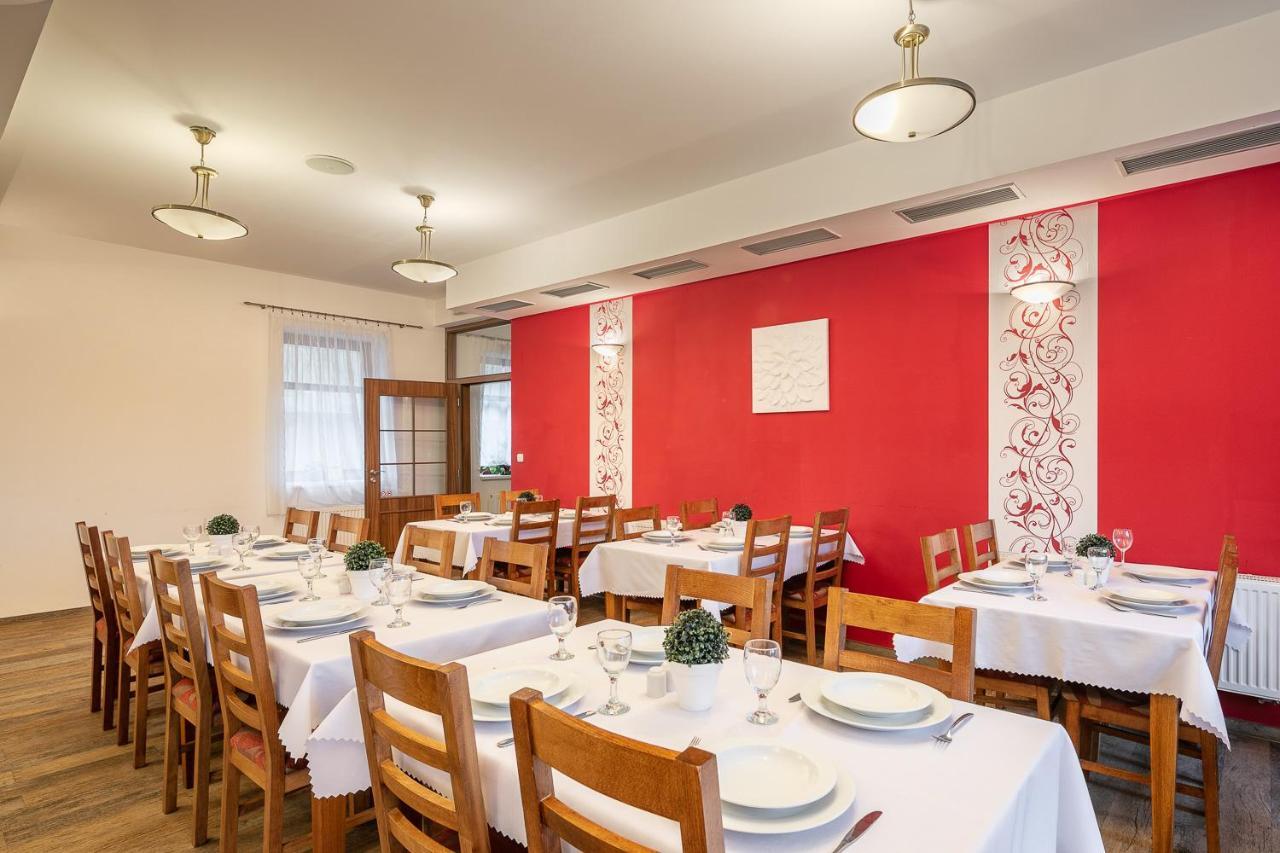 Pytloun Wellness Hotel Hasistejn Místo Zewnętrze zdjęcie